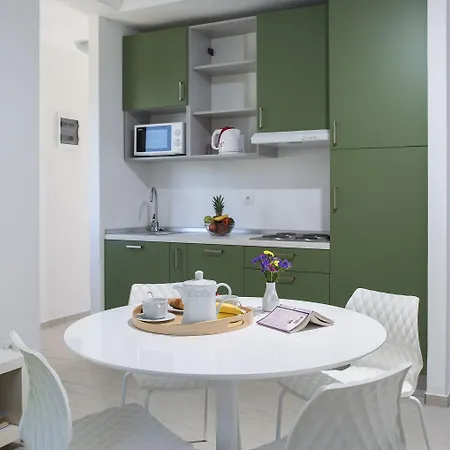 Aminess Vival Port9 アパート