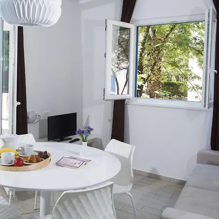 Апартаменты Aminess Vival Port9 *