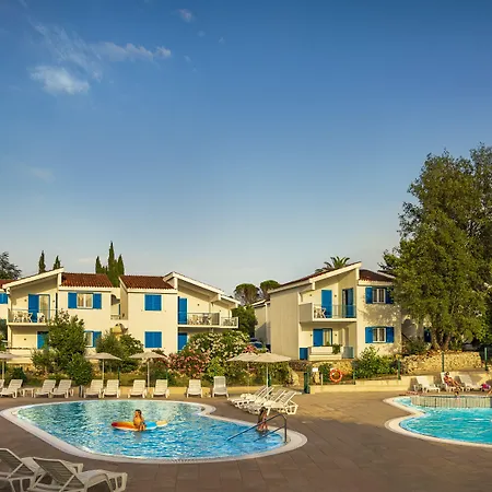 Aminess Vival Port9 Апартаменты Корчула