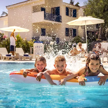 Aminess Vival Port9 * Корчула