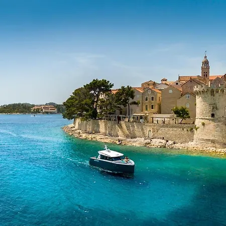 Aminess Vival Port9 * Korčula